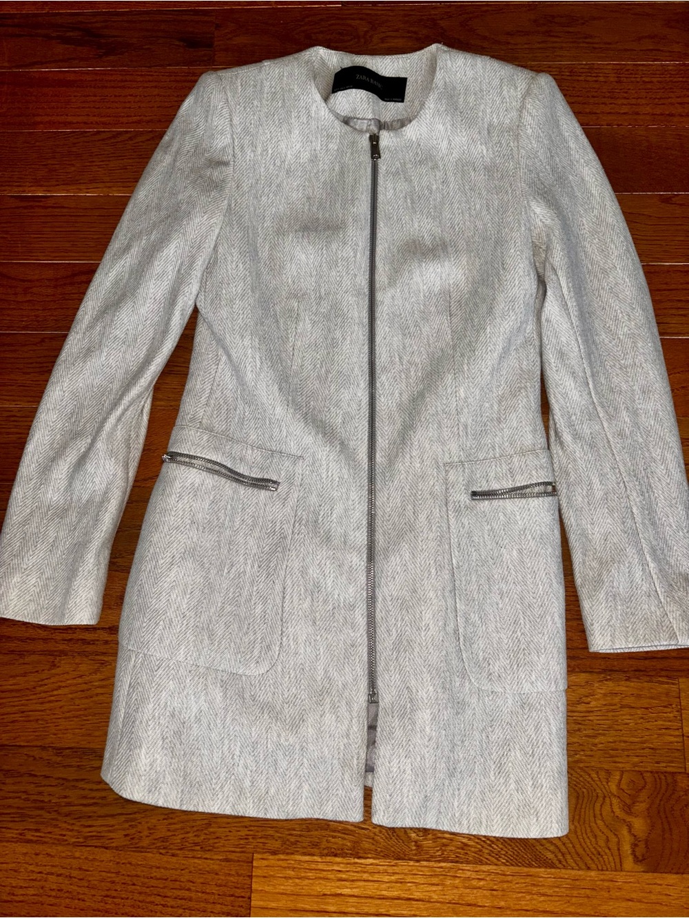 Zara Women's Light Gray Zip-Front Coat